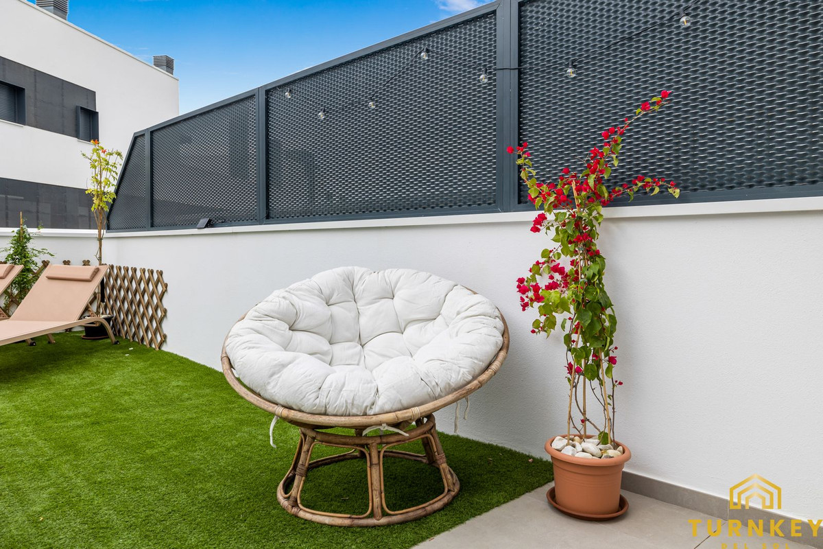 Appartement te koop in Estepona | 2 slaapkamers H5064985