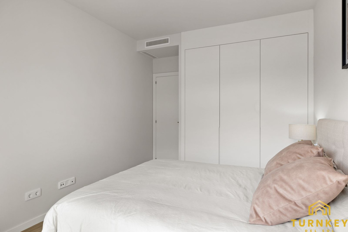 Appartement te koop in Estepona | 2 slaapkamers H5064985