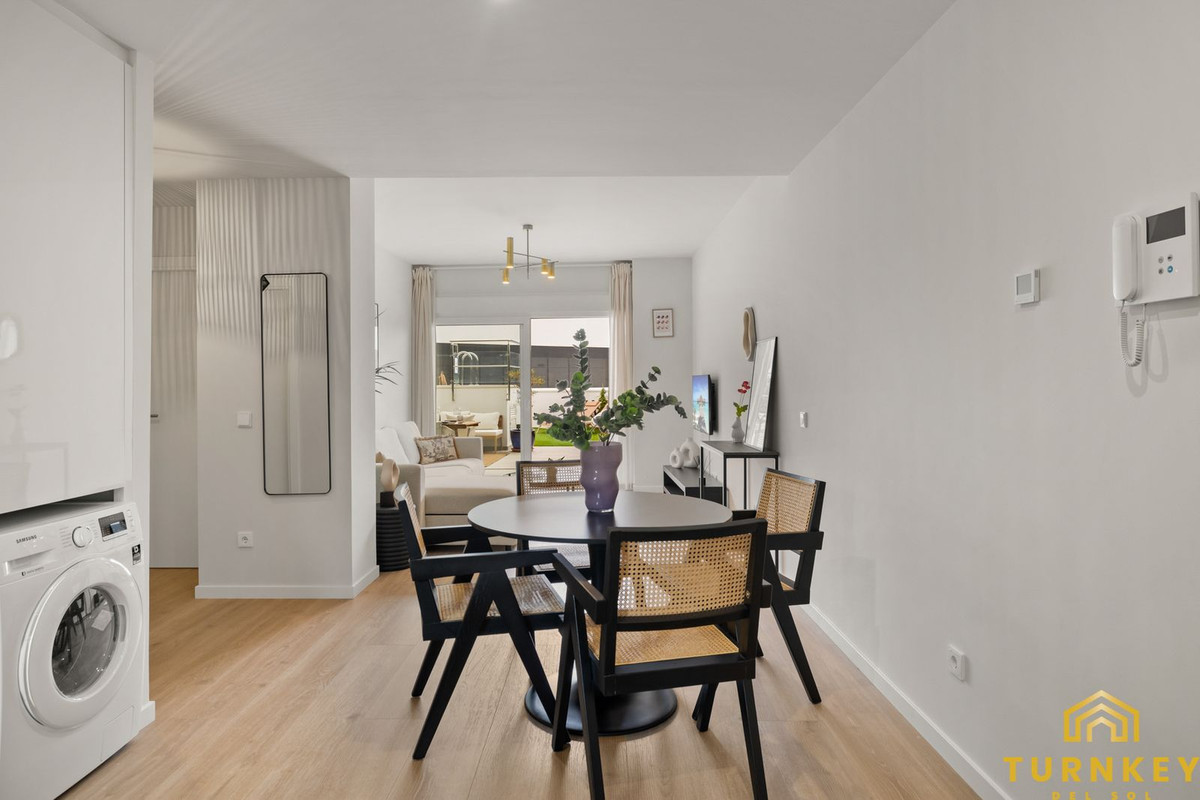 Appartement te koop in Estepona | 2 slaapkamers H5064985