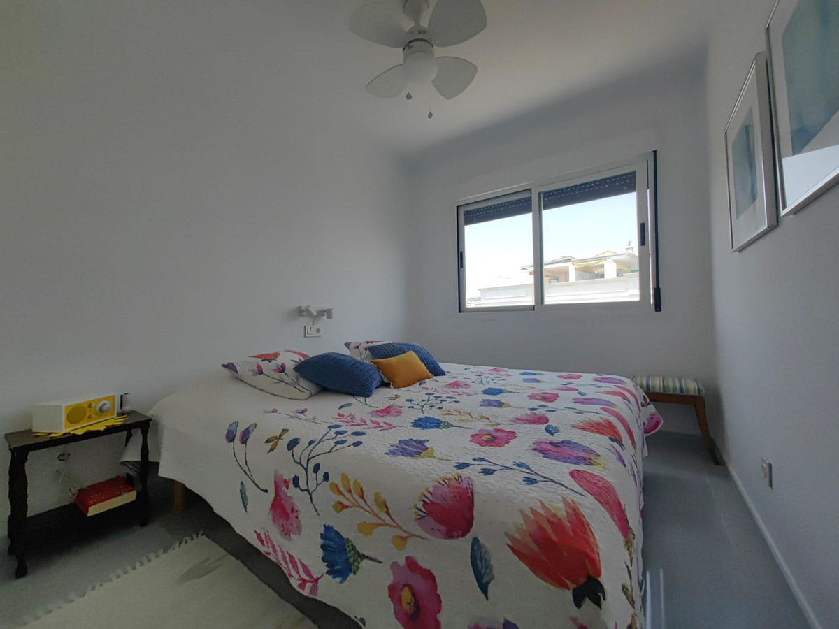 Appartement te koop in Estepona | 3 slaapkamers H5065132