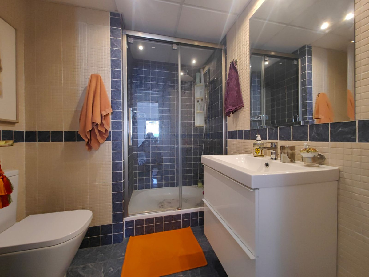 Appartement te koop in Estepona | 3 slaapkamers H5065132
