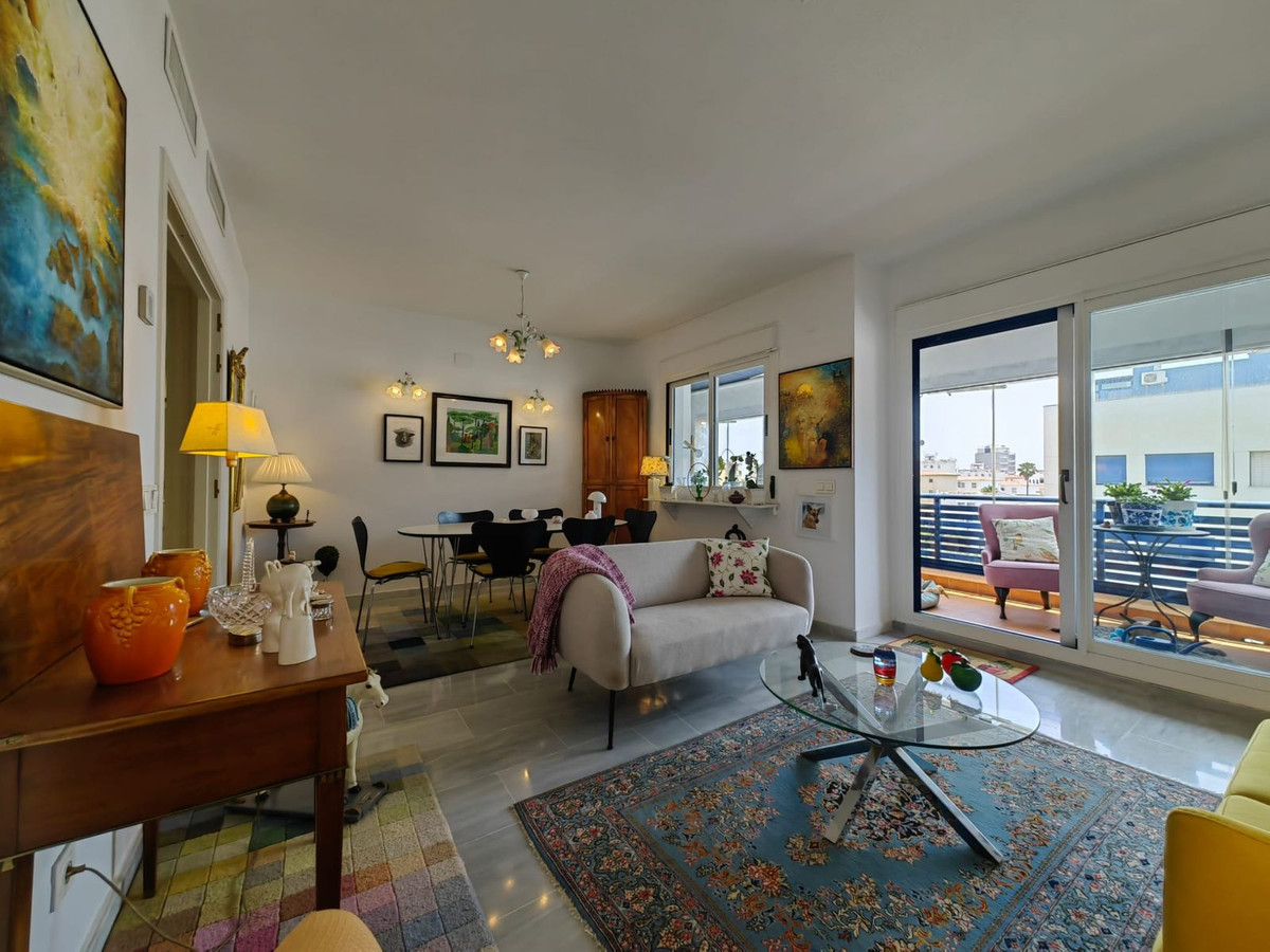 Appartement te koop in Estepona | 3 slaapkamers H5065132