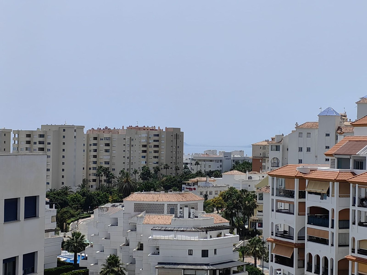 Appartement te koop in Estepona | 3 slaapkamers H5065132