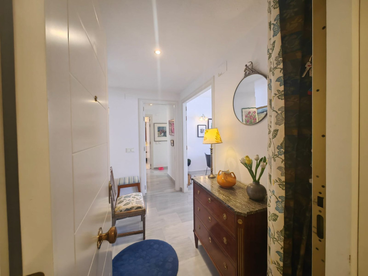 Appartement te koop in Estepona | 3 slaapkamers H5065132