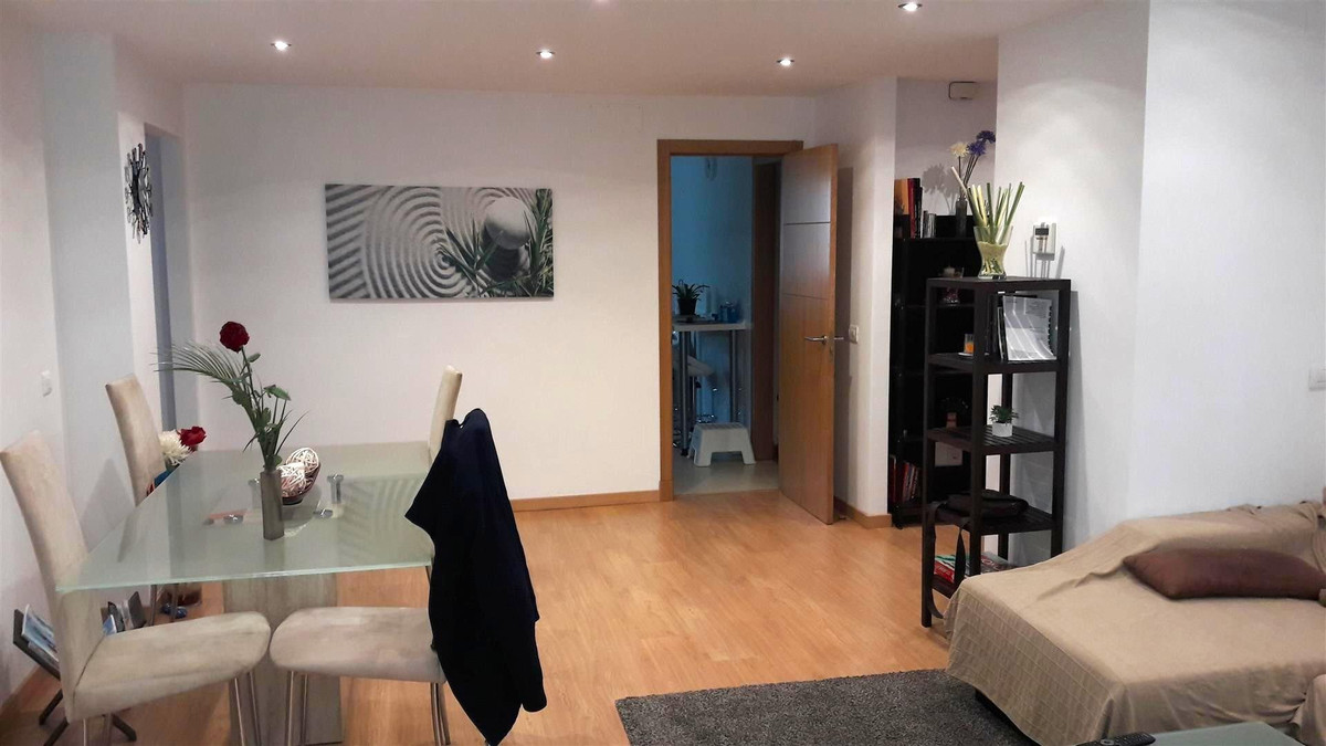 Appartement te koop in Estepona | 3 slaapkamers H5065387