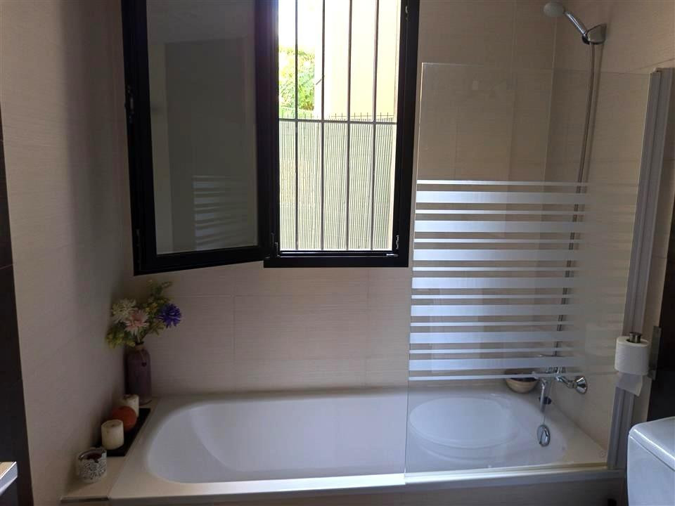 Appartement te koop in Estepona | 3 slaapkamers H5065387