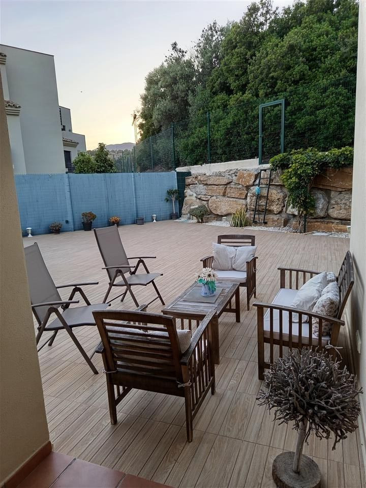 Appartement te koop in Estepona | 3 slaapkamers H5065387