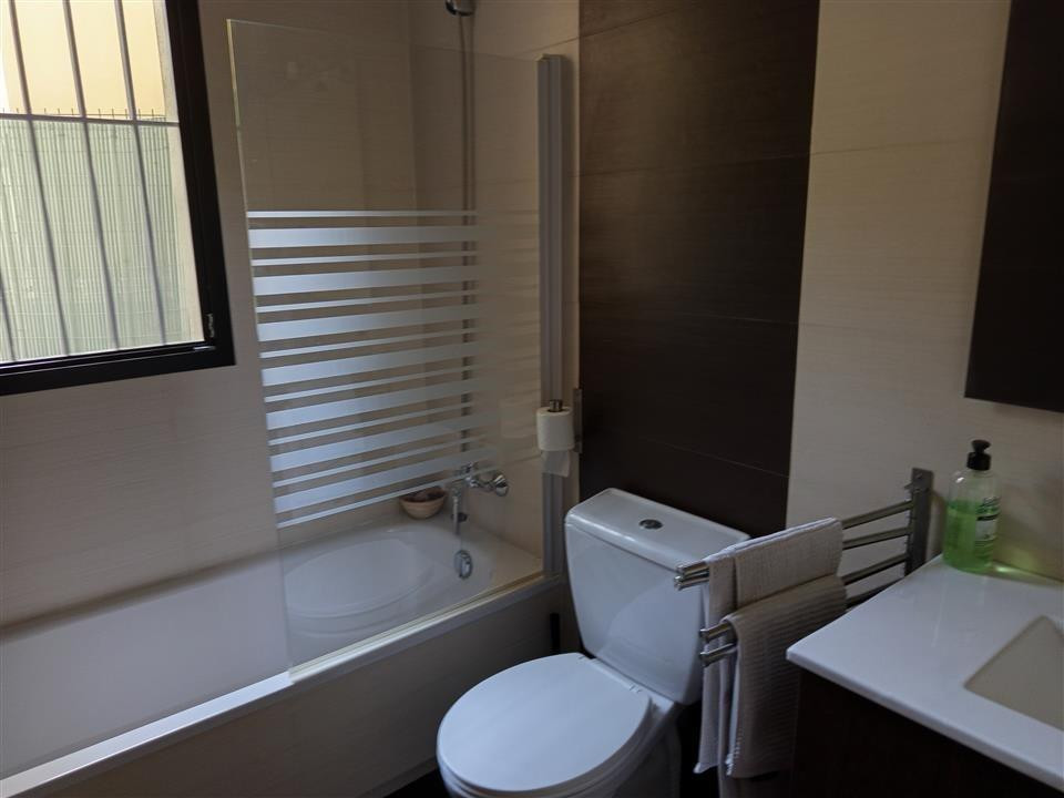 Appartement te koop in Estepona | 3 slaapkamers H5065387