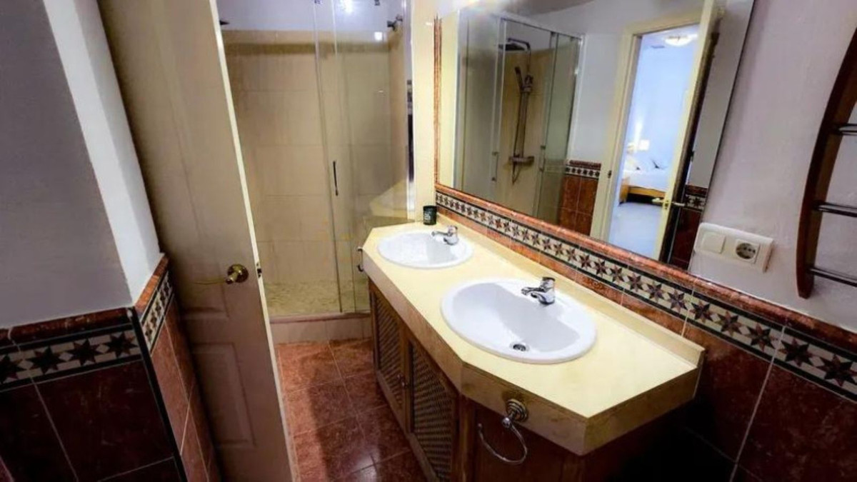 Appartement te koop in Estepona | 3 slaapkamers H5065519