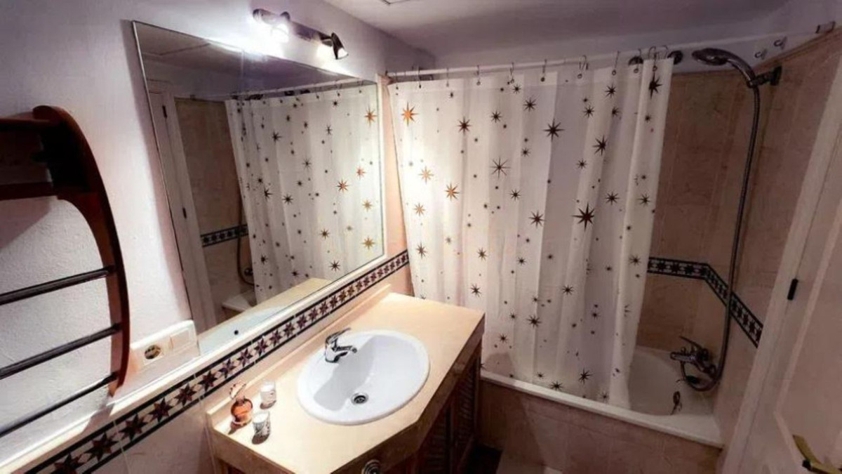 Appartement te koop in Estepona | 3 slaapkamers H5065519