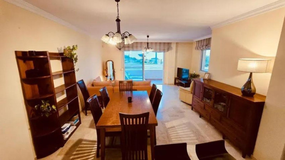 Appartement te koop in Estepona | 3 slaapkamers H5065519