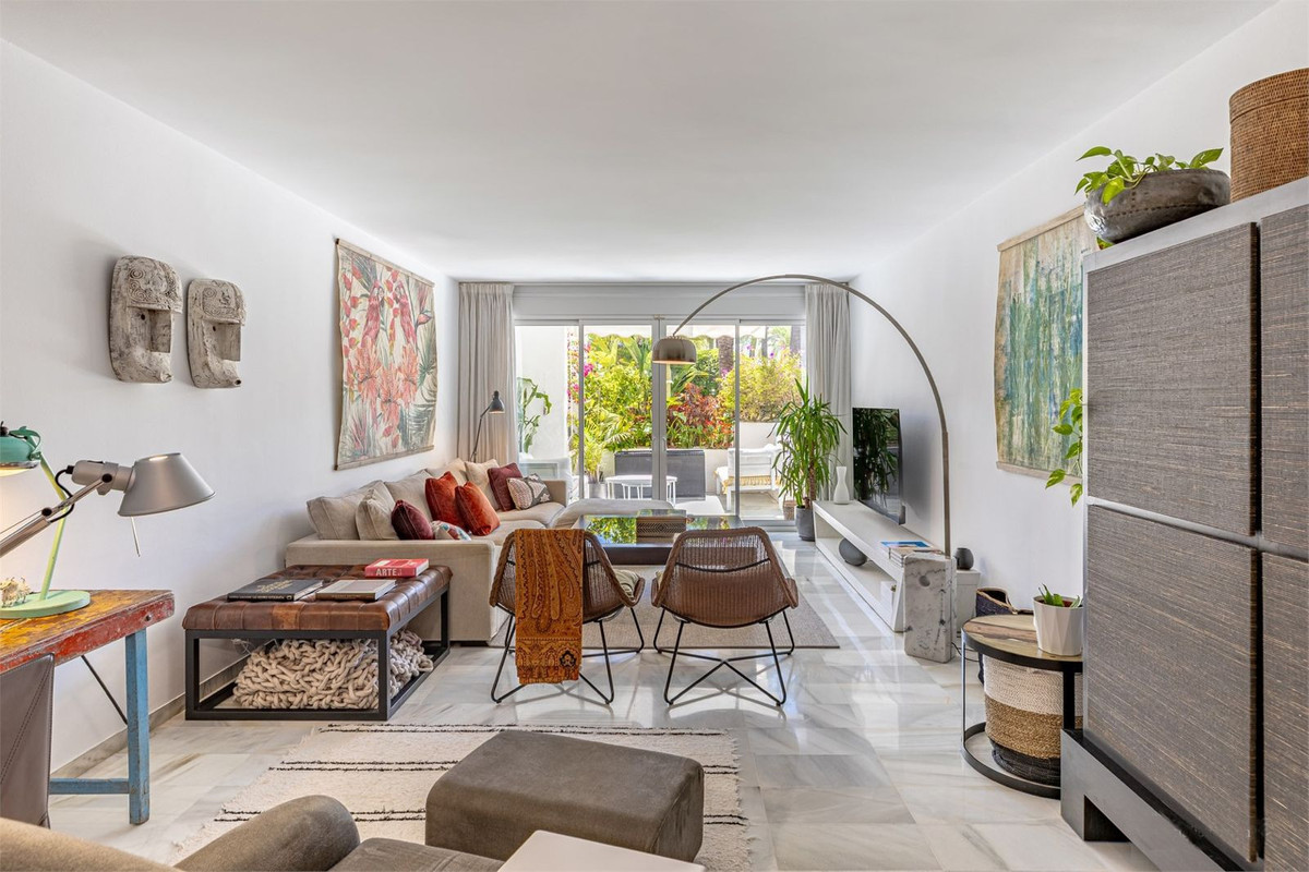 Appartement te koop in Estepona | 2 slaapkamers H5070673