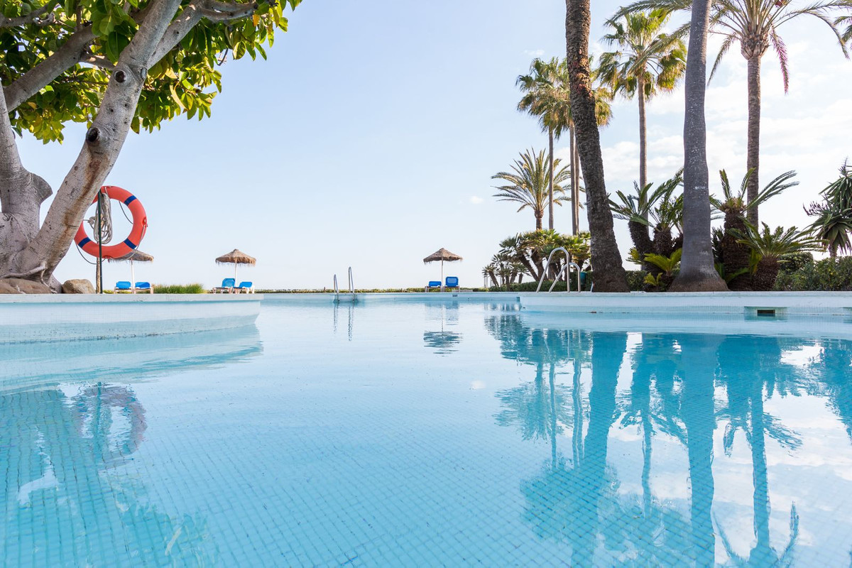 Appartement te koop in Estepona | 2 slaapkamers H5070673