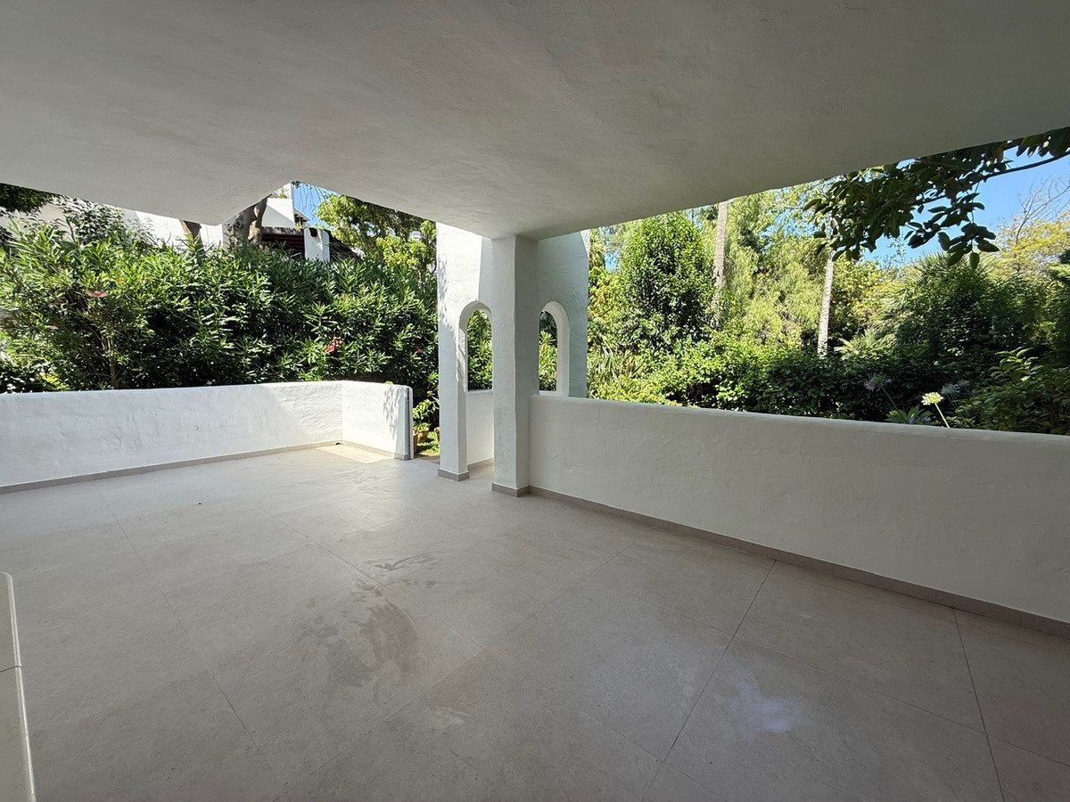 Appartement te koop in Estepona | 3 slaapkamers H5070694