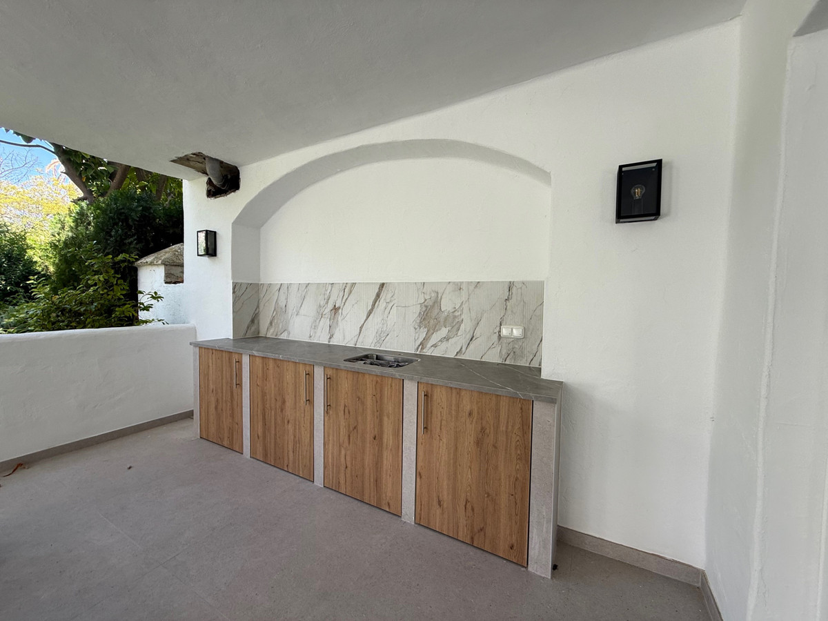 Appartement te koop in Estepona | 3 slaapkamers H5070694