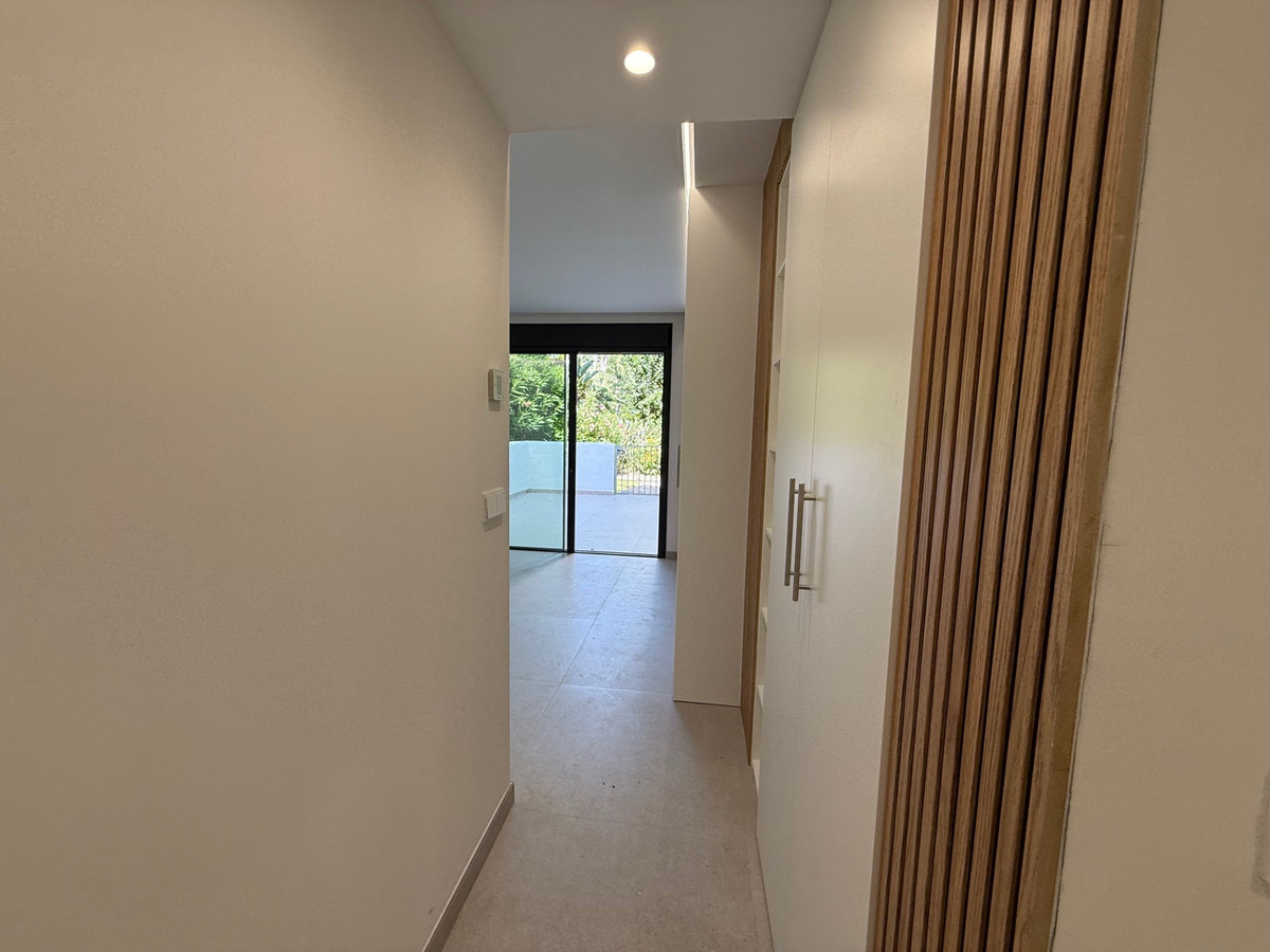 Appartement te koop in Estepona | 3 slaapkamers H5070694