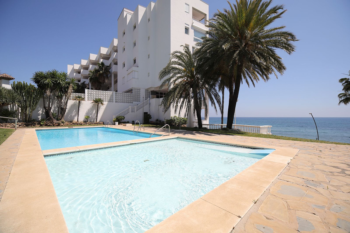 Appartement te koop in Estepona | 2 slaapkamers H5070841