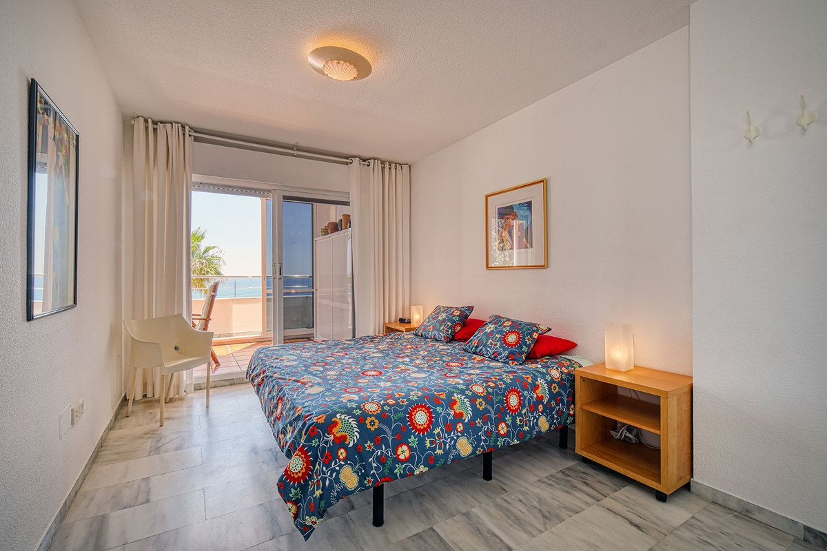 Appartement te koop in Estepona | 2 slaapkamers H5070841