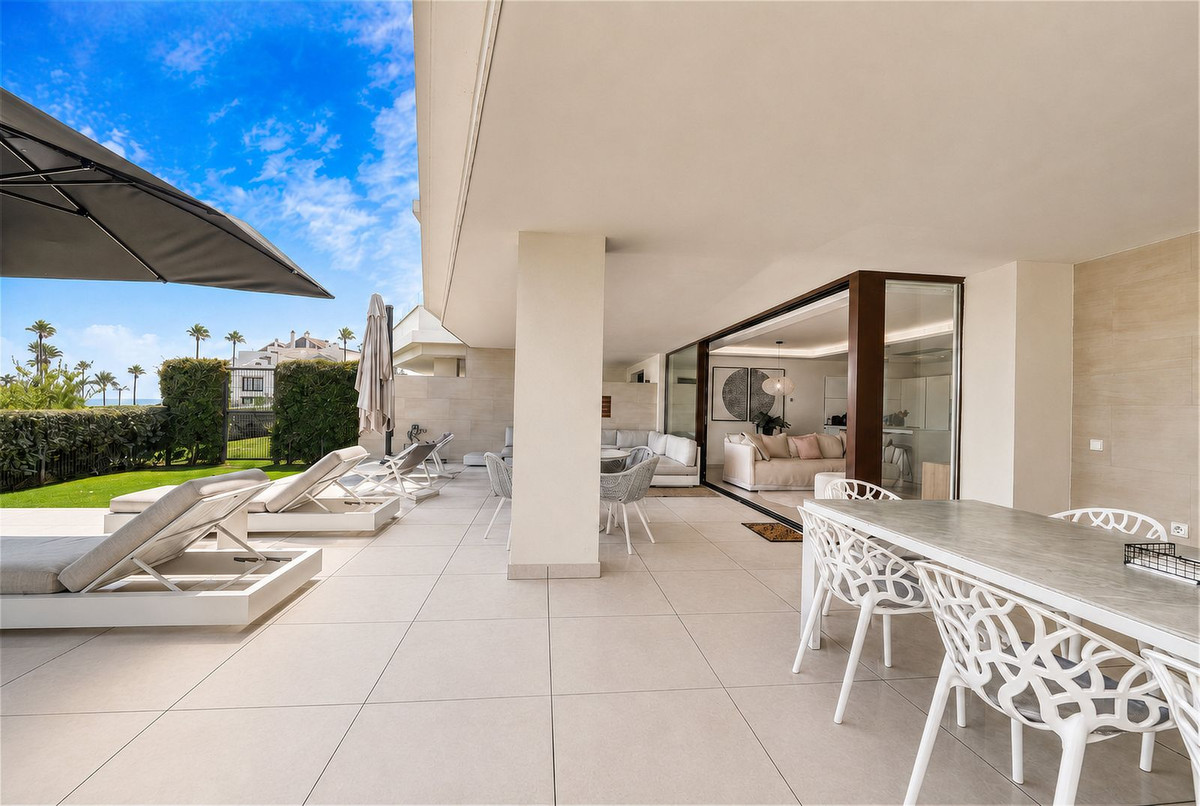 Appartement te koop in Estepona | 3 slaapkamers H5072374