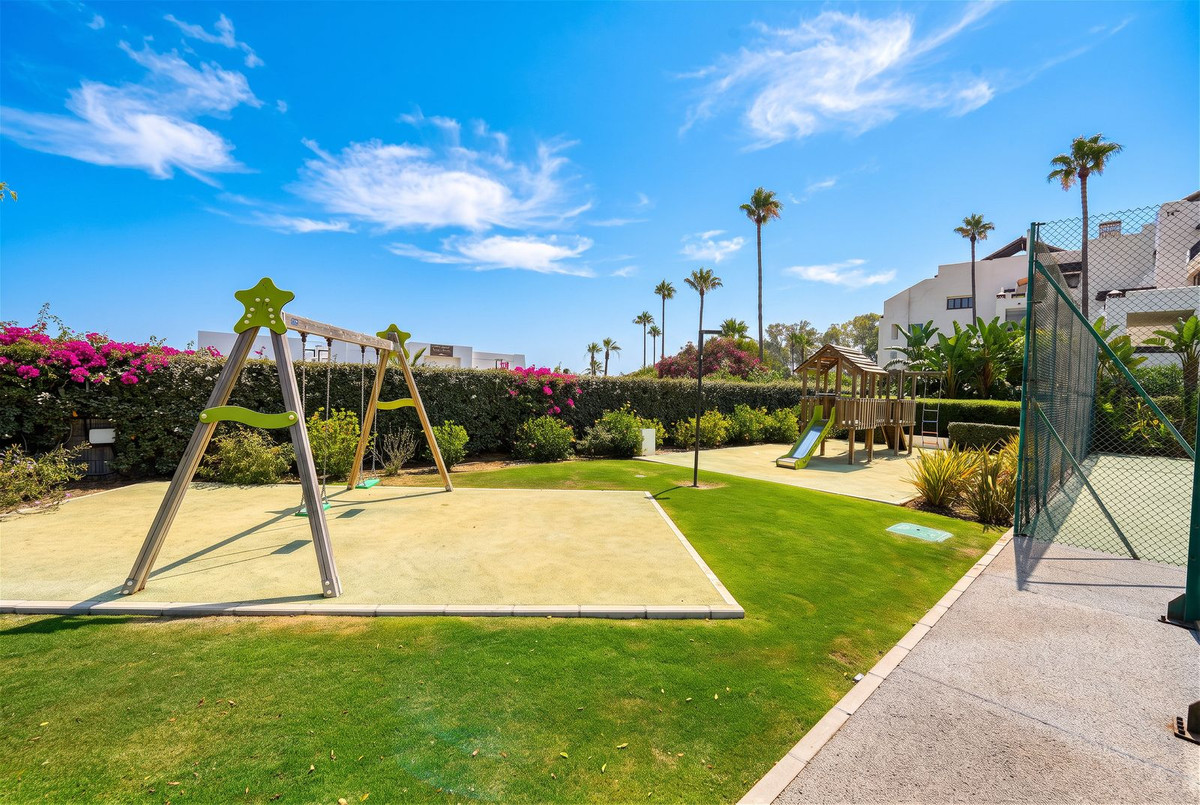 Appartement te koop in Estepona | 3 slaapkamers H5072374