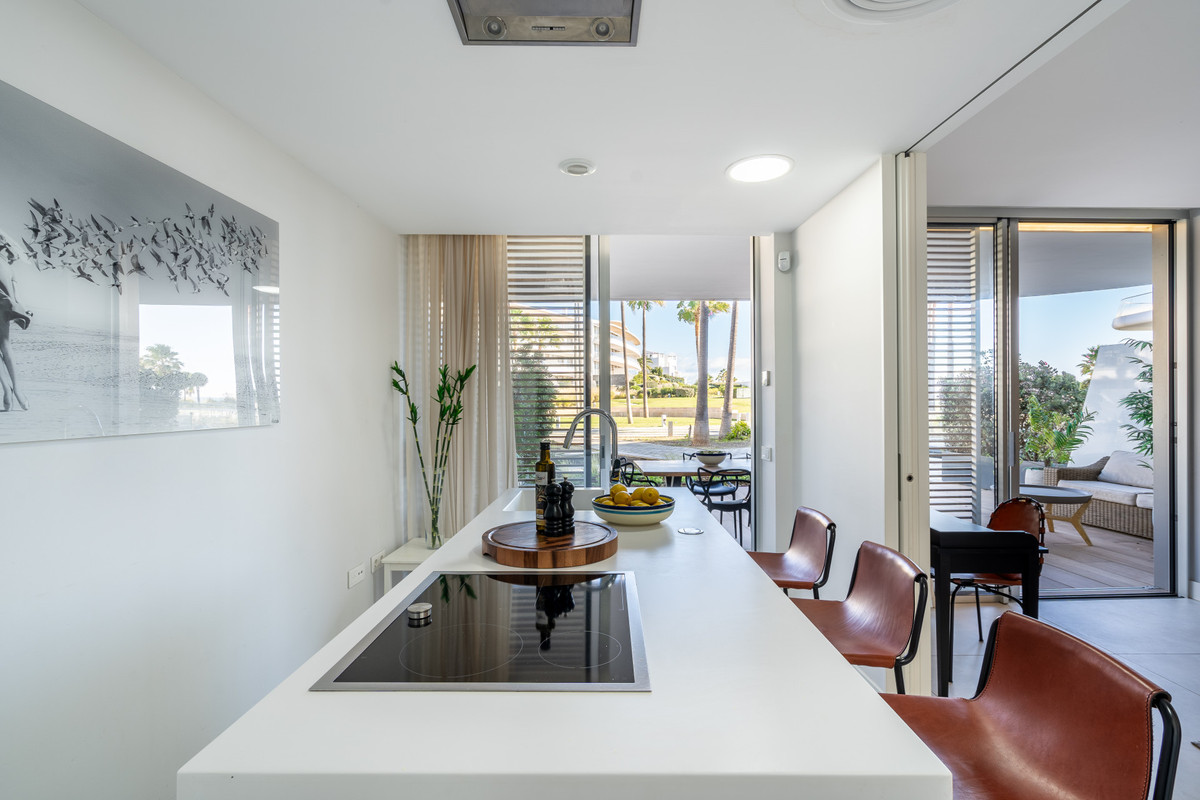 Appartement te koop in Estepona | 3 slaapkamers H5072506