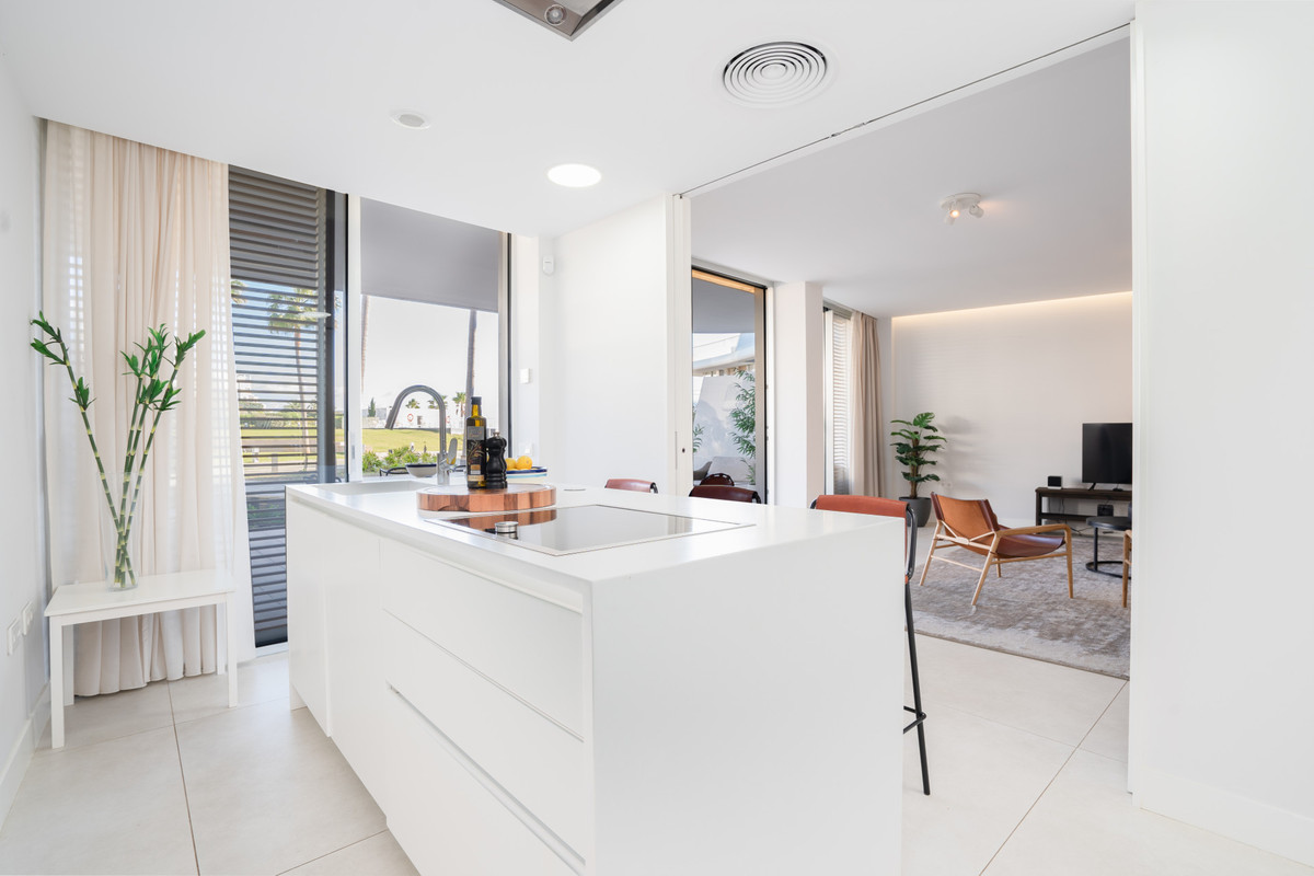 Appartement te koop in Estepona | 3 slaapkamers H5072506