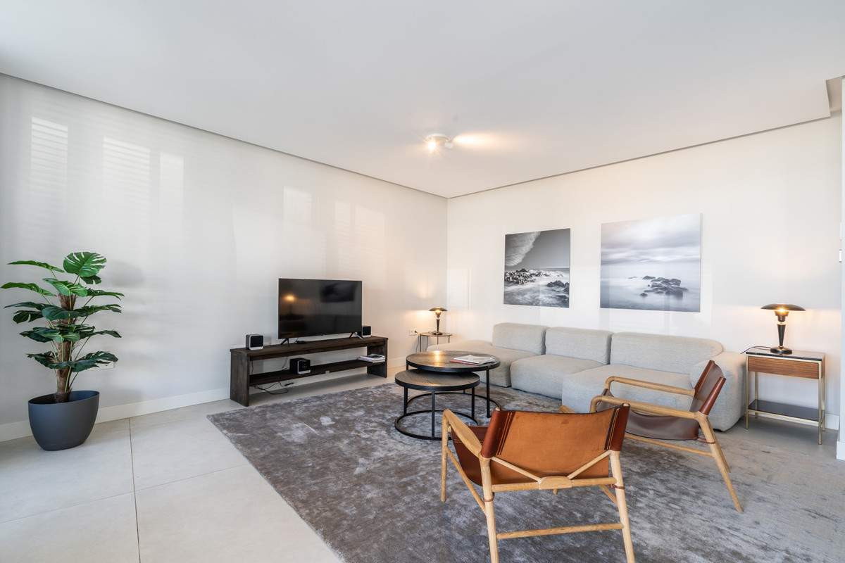 Appartement te koop in Estepona | 3 slaapkamers H5072506