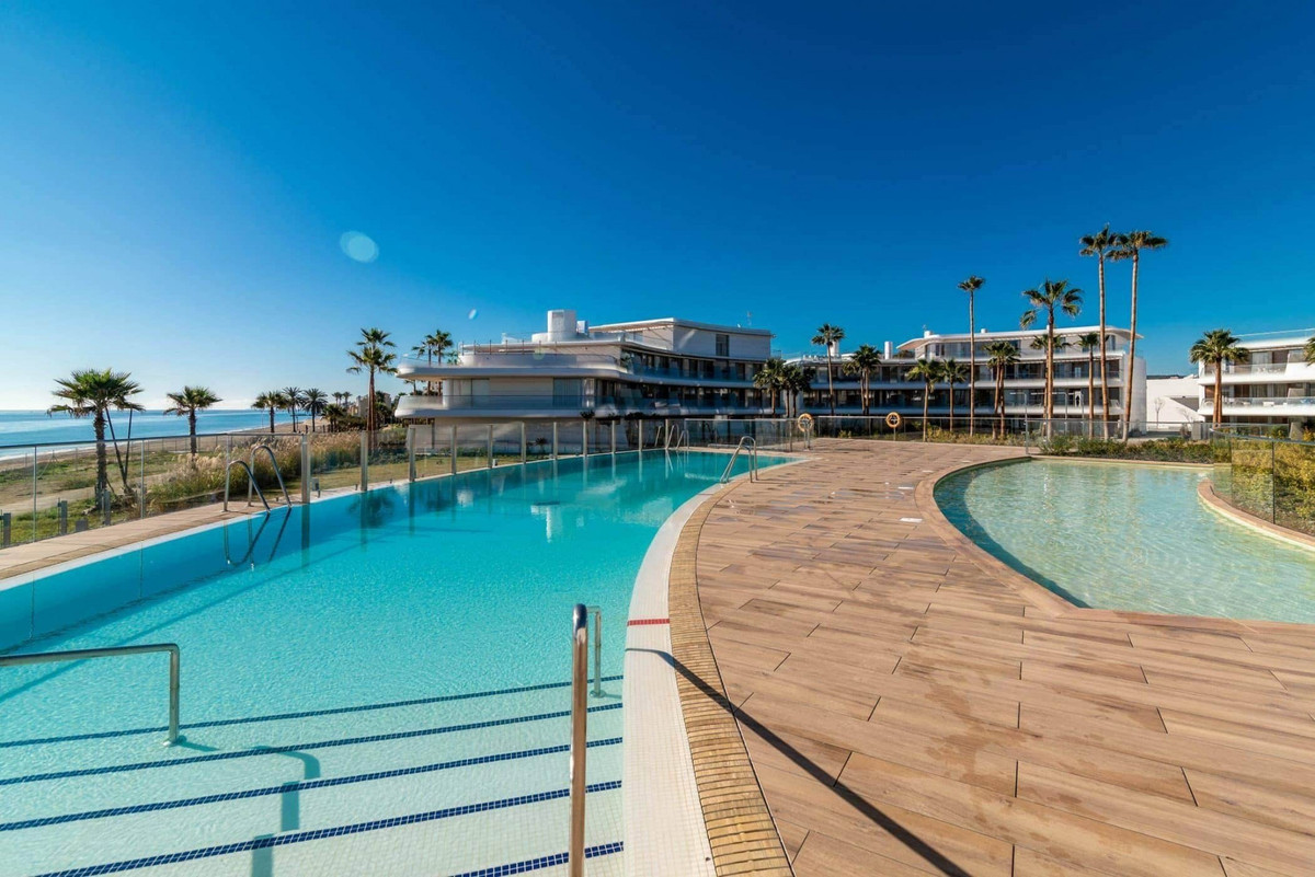 Appartement te koop in Estepona | 3 slaapkamers H5072506
