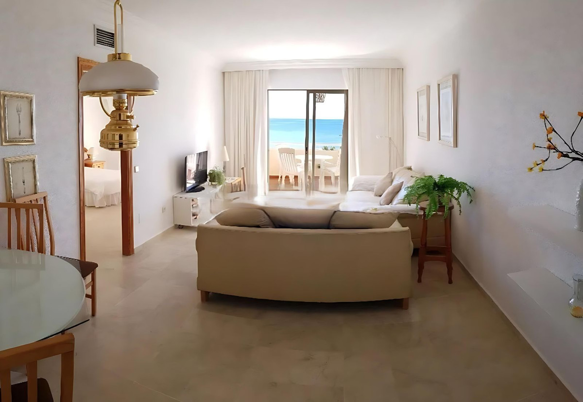 Appartement te koop in Estepona | 2 slaapkamers H5074096