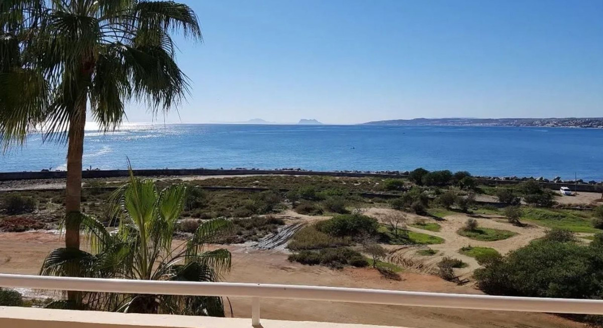 Appartement te koop in Estepona | 2 slaapkamers H5074096