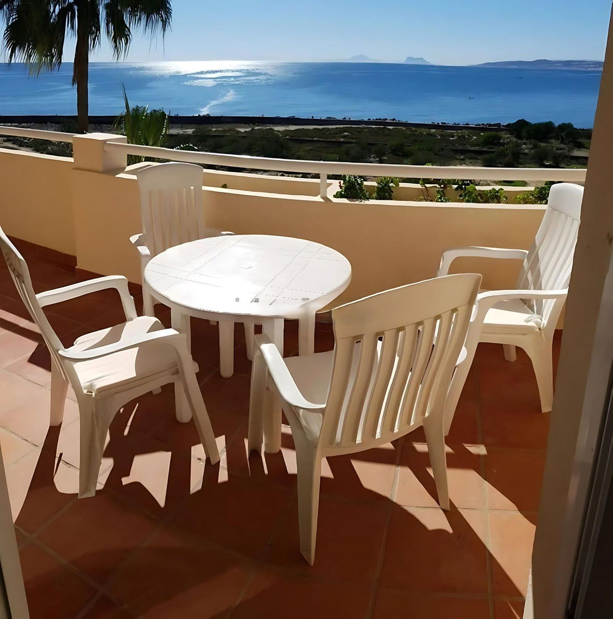 Appartement te koop in Estepona | 2 slaapkamers H5074096
