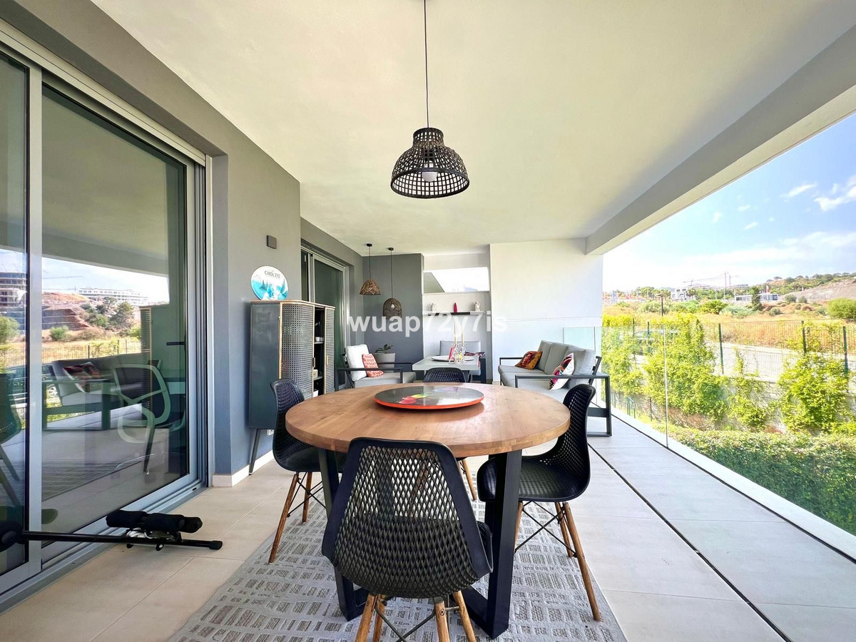 Appartement te koop in Estepona | 2 slaapkamers H5077393