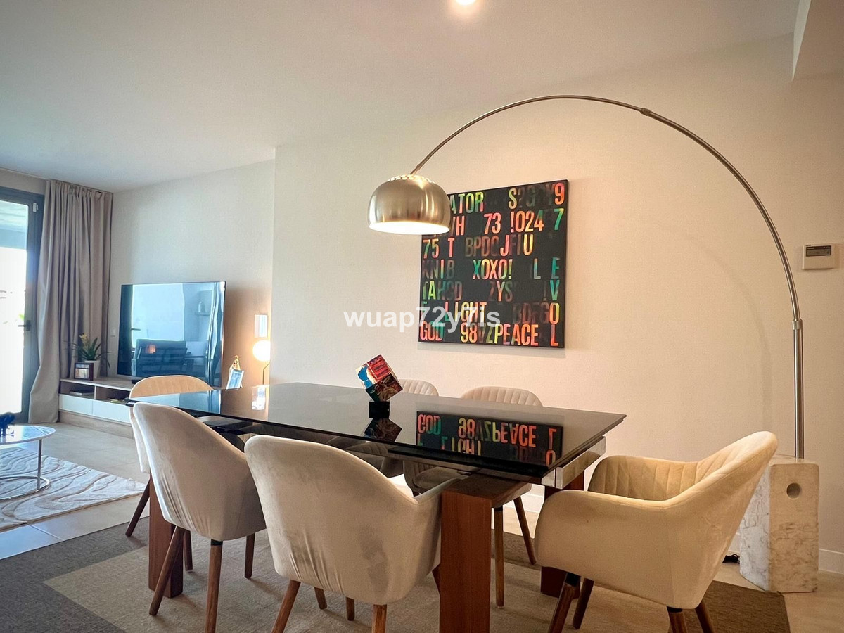 Appartement te koop in Estepona | 2 slaapkamers H5077393