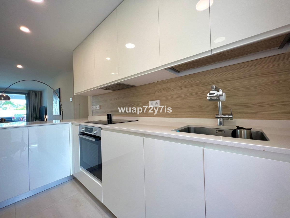 Appartement te koop in Estepona | 2 slaapkamers H5077393