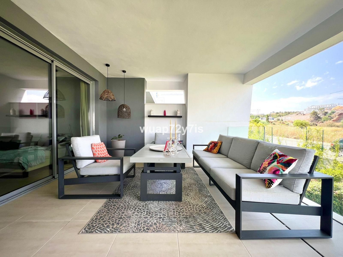Appartement te koop in Estepona | 2 slaapkamers H5077393