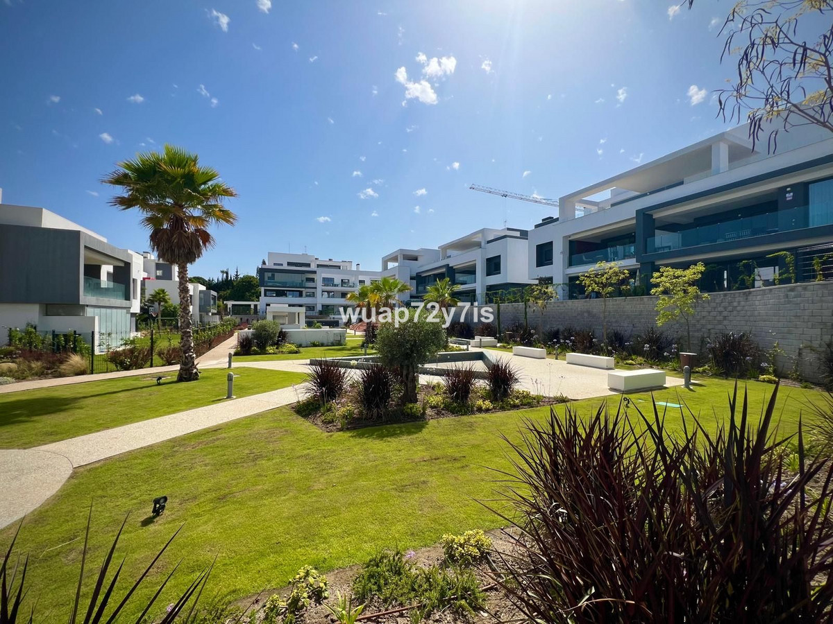 Appartement te koop in Estepona | 2 slaapkamers H5077393