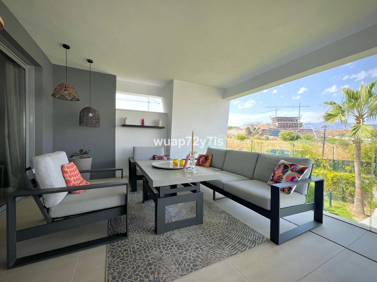Appartement te koop in Estepona | 2 slaapkamers H5077393