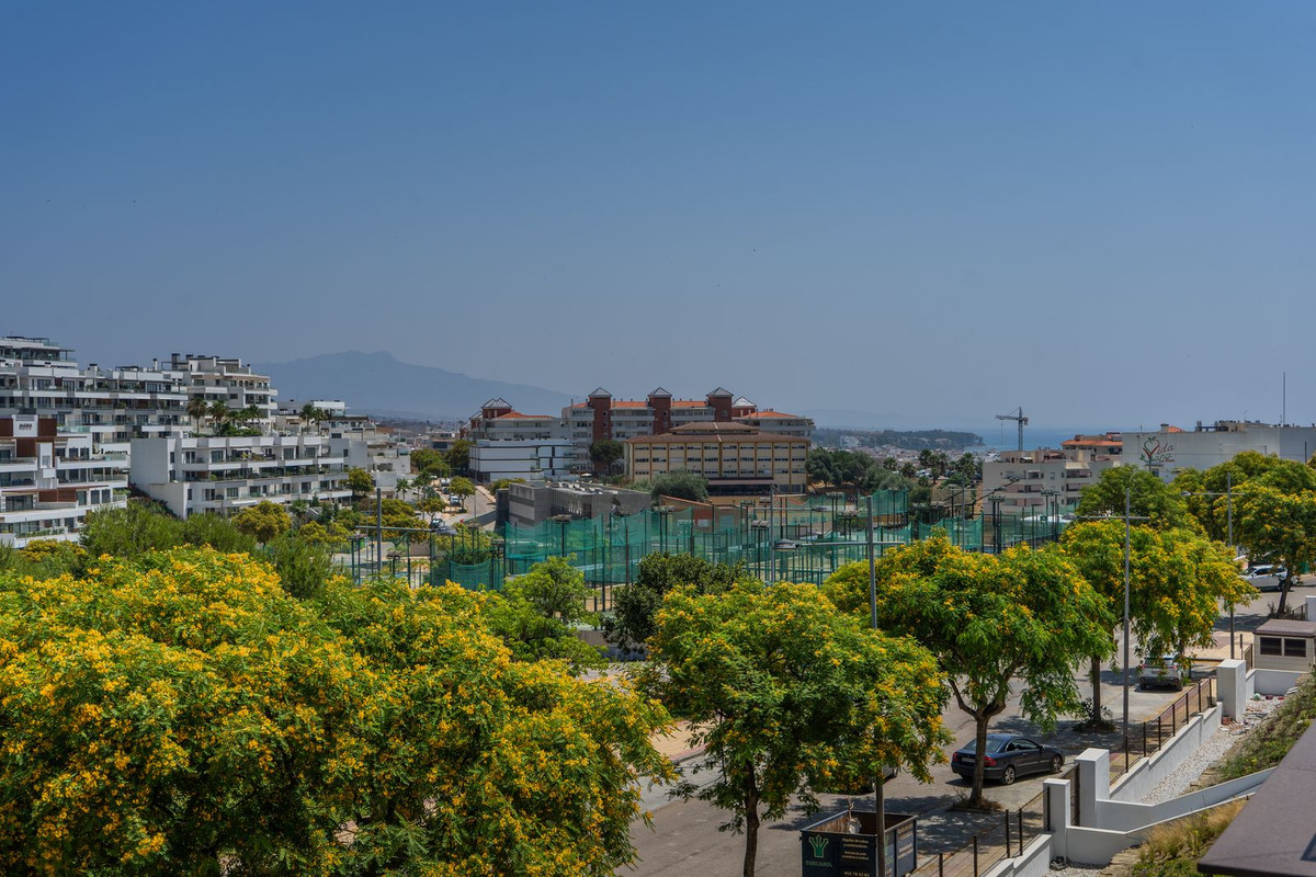 Appartement te koop in Estepona | 2 slaapkamers H5078062