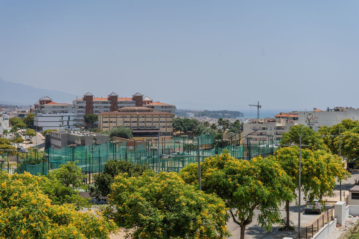 Appartement te koop in Estepona | 2 slaapkamers H5078062