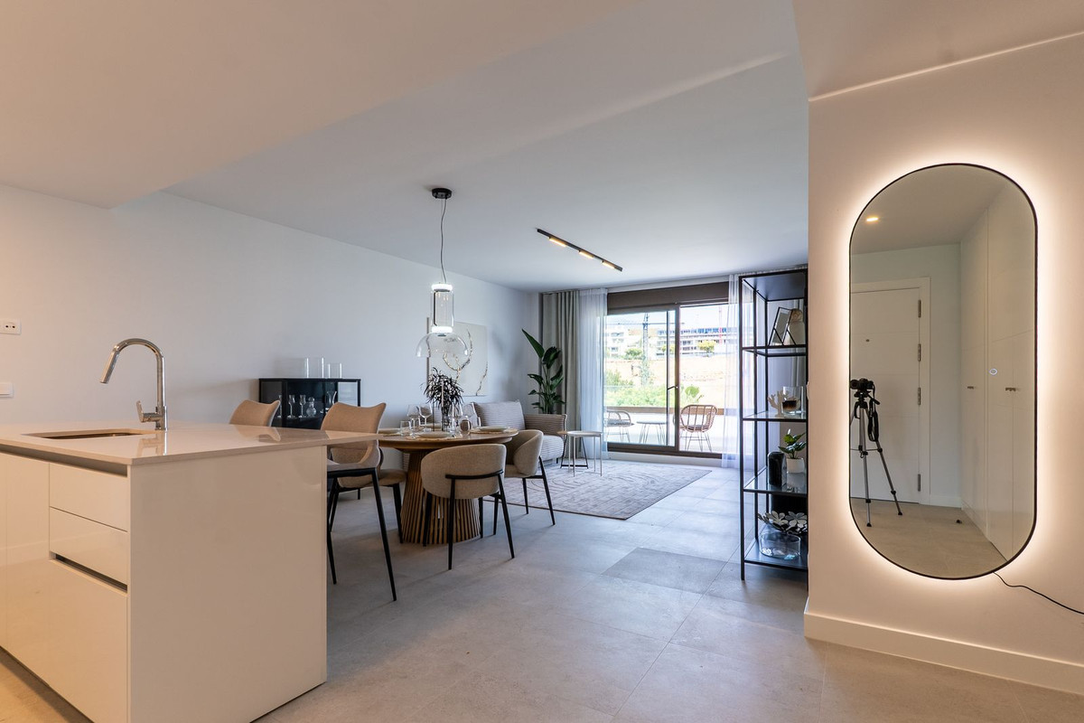 Appartement te koop in Estepona | 2 slaapkamers H5078062