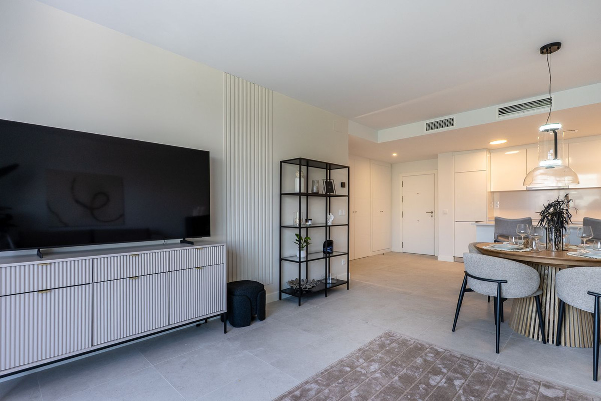 Appartement te koop in Estepona | 2 slaapkamers H5078062