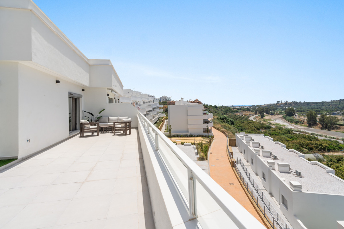 Penthouse te koop in Estepona | 2 slaapkamers H5079364
