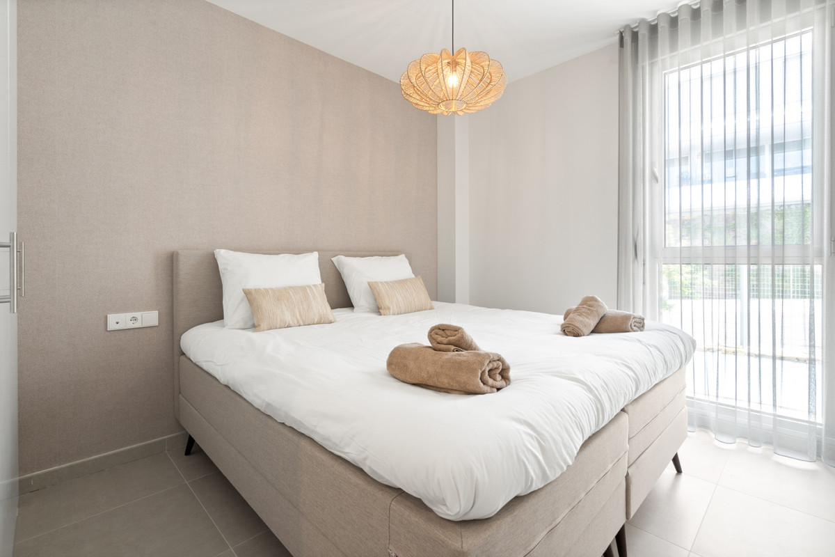 Penthouse te koop in Estepona | 2 slaapkamers H5079364