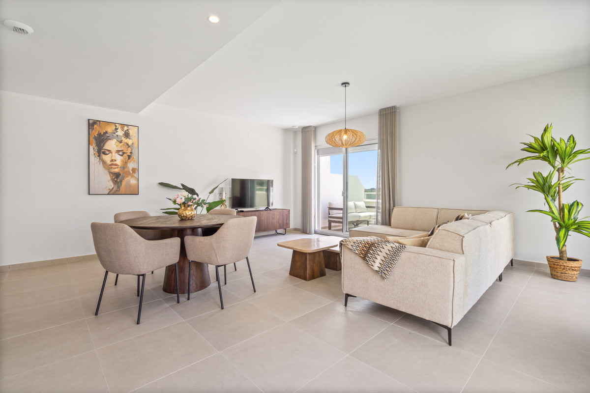 Penthouse te koop in Estepona | 2 slaapkamers H5079364