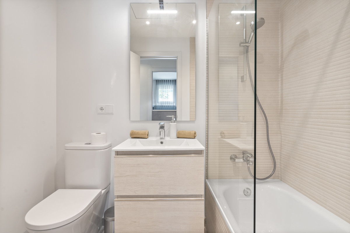 Penthouse te koop in Estepona | 2 slaapkamers H5079364