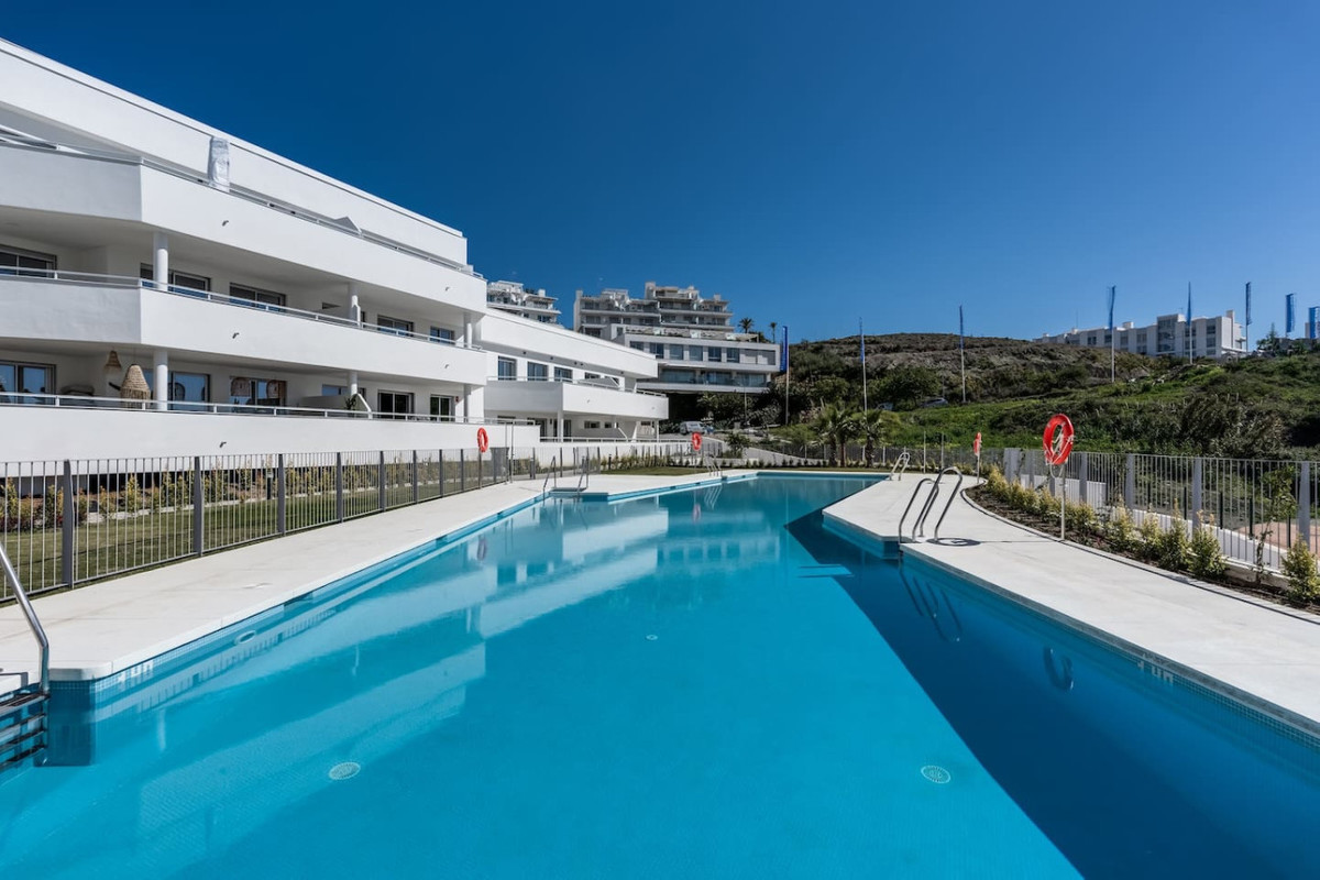Penthouse te koop in Estepona | 2 slaapkamers H5079364