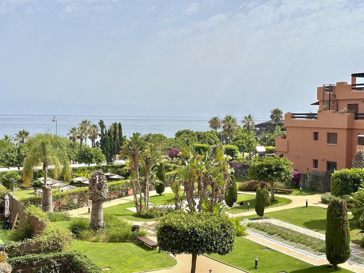 Penthouse te koop in Estepona | 2 slaapkamers H5079418