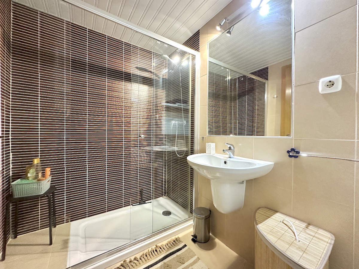 Penthouse te koop in Estepona | 2 slaapkamers H5079418