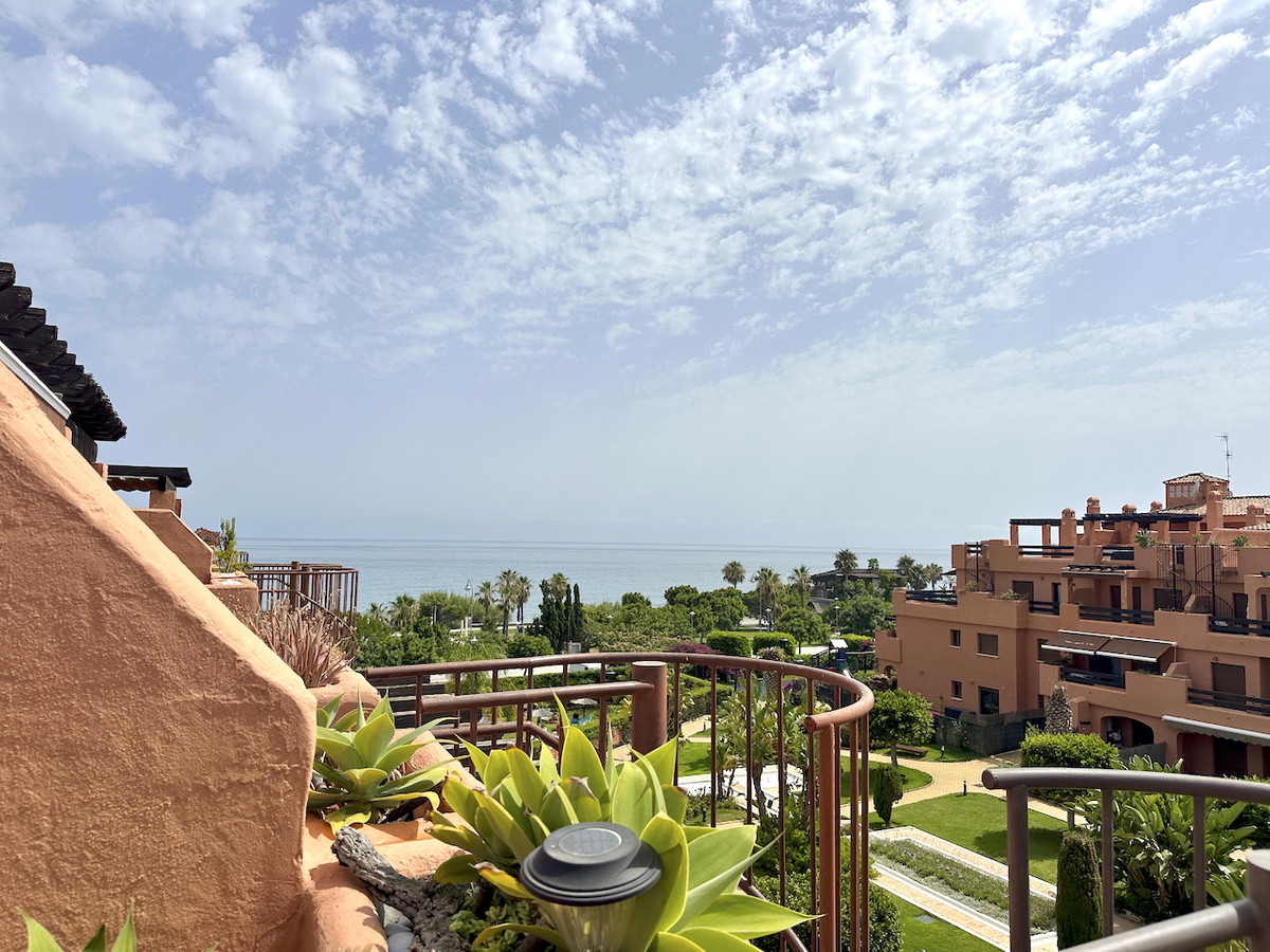 Penthouse te koop in Estepona | 2 slaapkamers H5079418