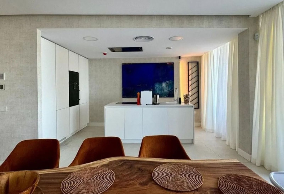 Penthouse te koop in Estepona | 4 slaapkamers H5079970